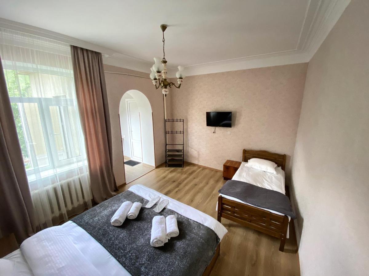 Dato Khetaguri Apartment Kazbegi Eksteriør bilde