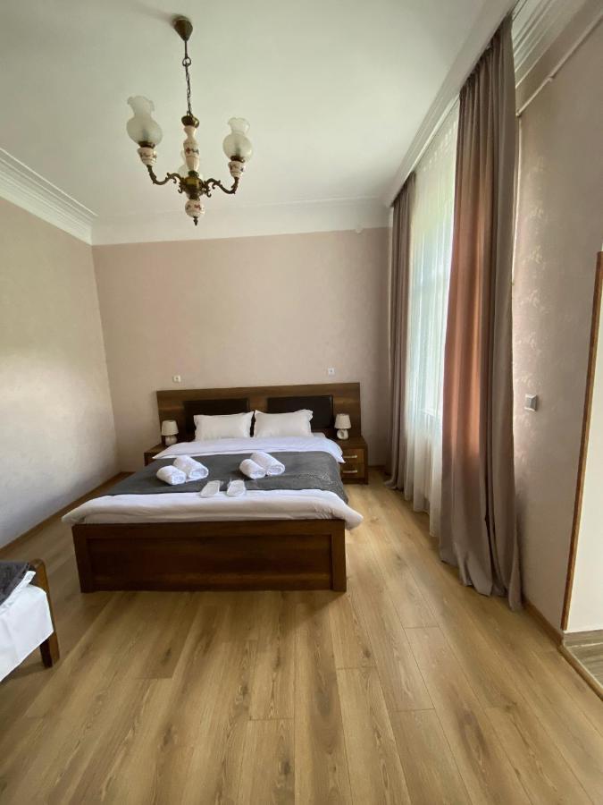 Dato Khetaguri Apartment Kazbegi Eksteriør bilde
